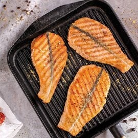 Grillitud lõhe nuikapsa ja chorizo’ga Grillitud lõhe nuikapsa ja chorizo’ga