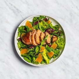 Hooajaline salat mandariinide ja pardilihaga Hooajaline salat mandariinide ja pardilihaga