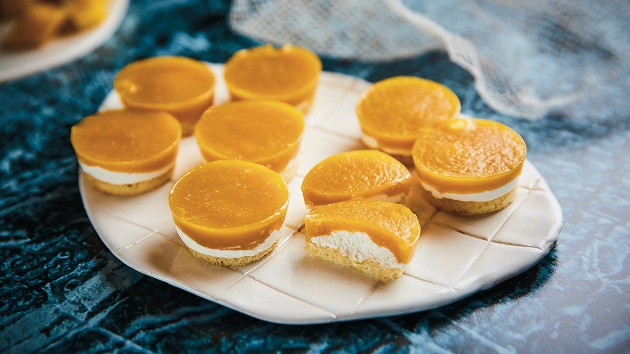 Mango ir apelsinų likerio kremo pyragas – - Receptas