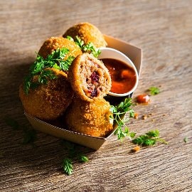 Pardikroketid tulise kastmega Pardikroketid tulise kastmega