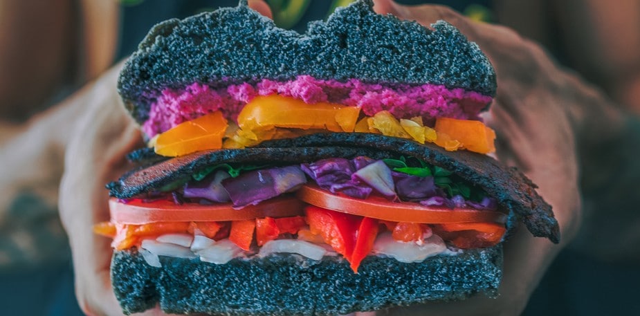 Kuo pakeisti mėsą vegetariškuose patiekaluose?