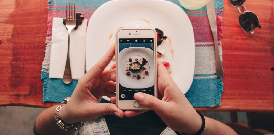 Kā pārvaldīt restorāna Facebook un Instagram kontus?