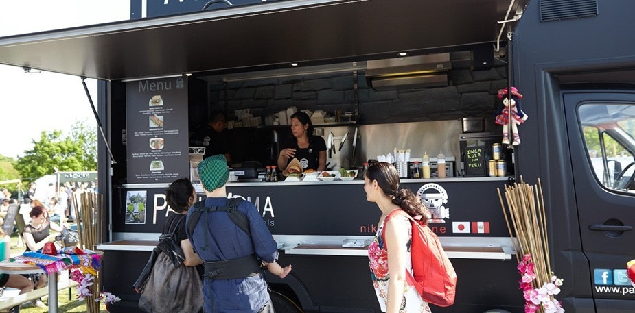 Vai jums ir ēdienu busiņš jeb food truck? Smelieties idejas sava piedāvājuma paplašināšanai!