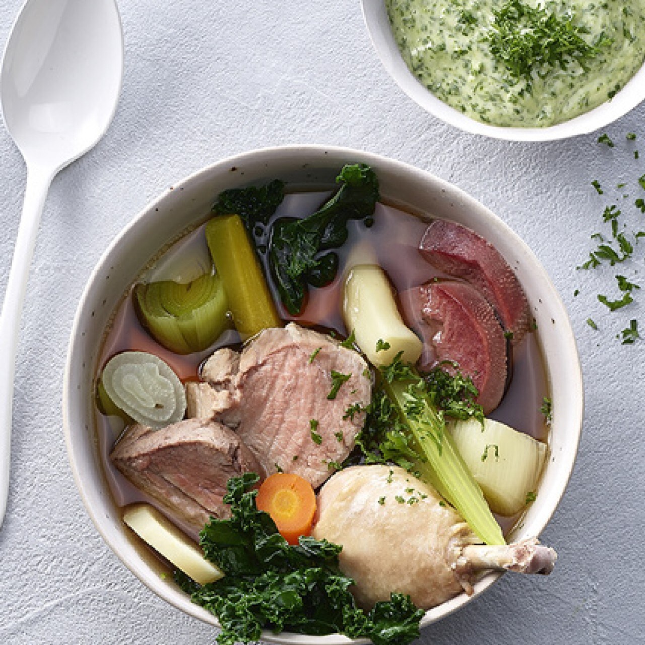 Četras zupas, kuras iekļaut savā ziemas ēdienkartē