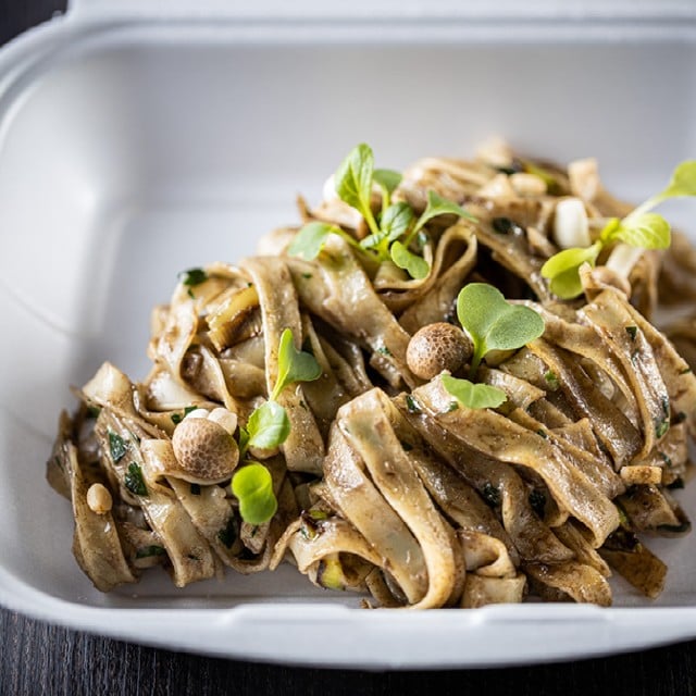 Labākās makaronu ēdienu mērces līdzņemšanai