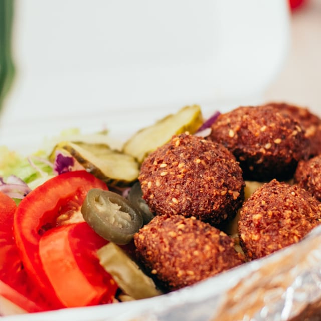 Kā pareizi pagatavot vegānisku "street food" ēdienu?